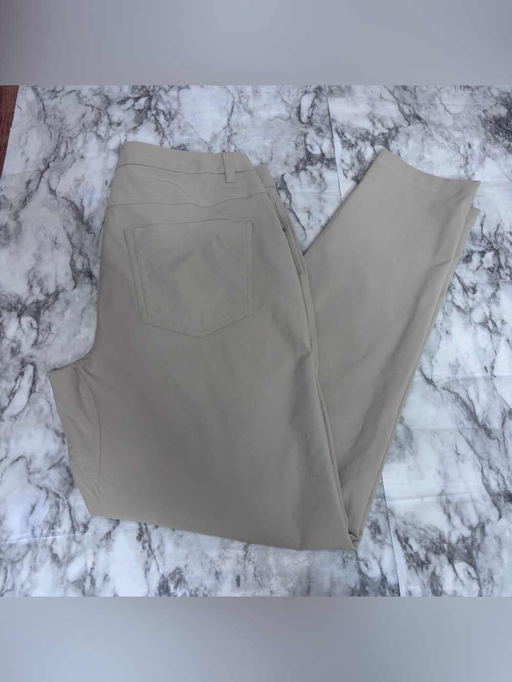 lululemon athletica men’s size 30 tan slim fit golf pants casual